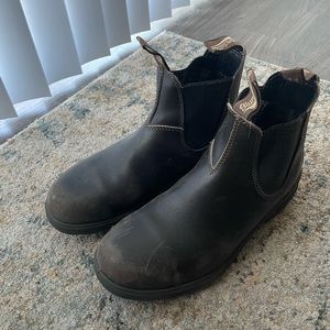 Mens blundstone boots 9